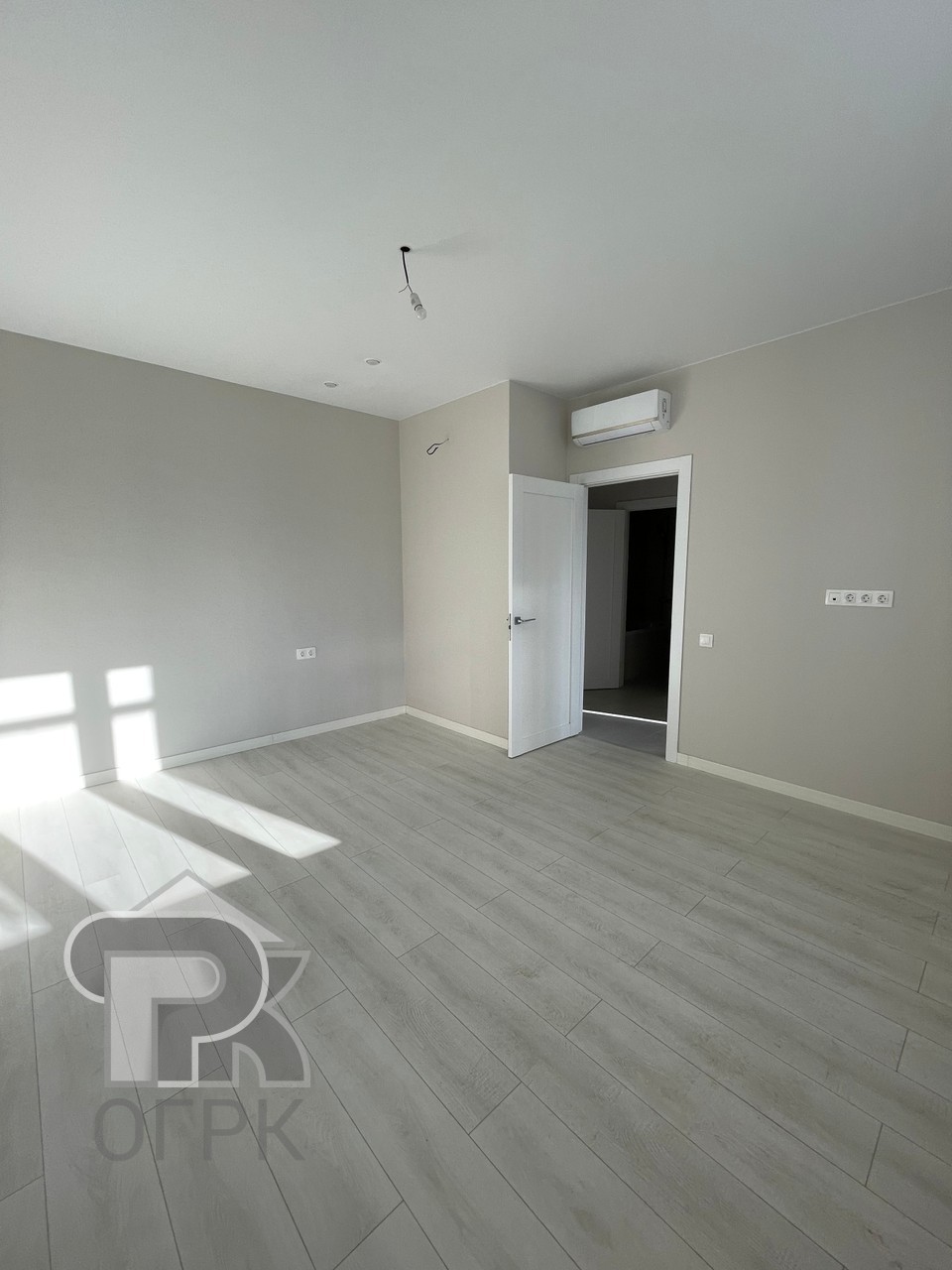 Купить 1-комнатную квартиру, №388768