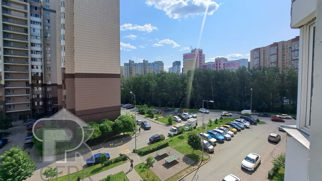 Купить 1-комнатную квартиру, №385083