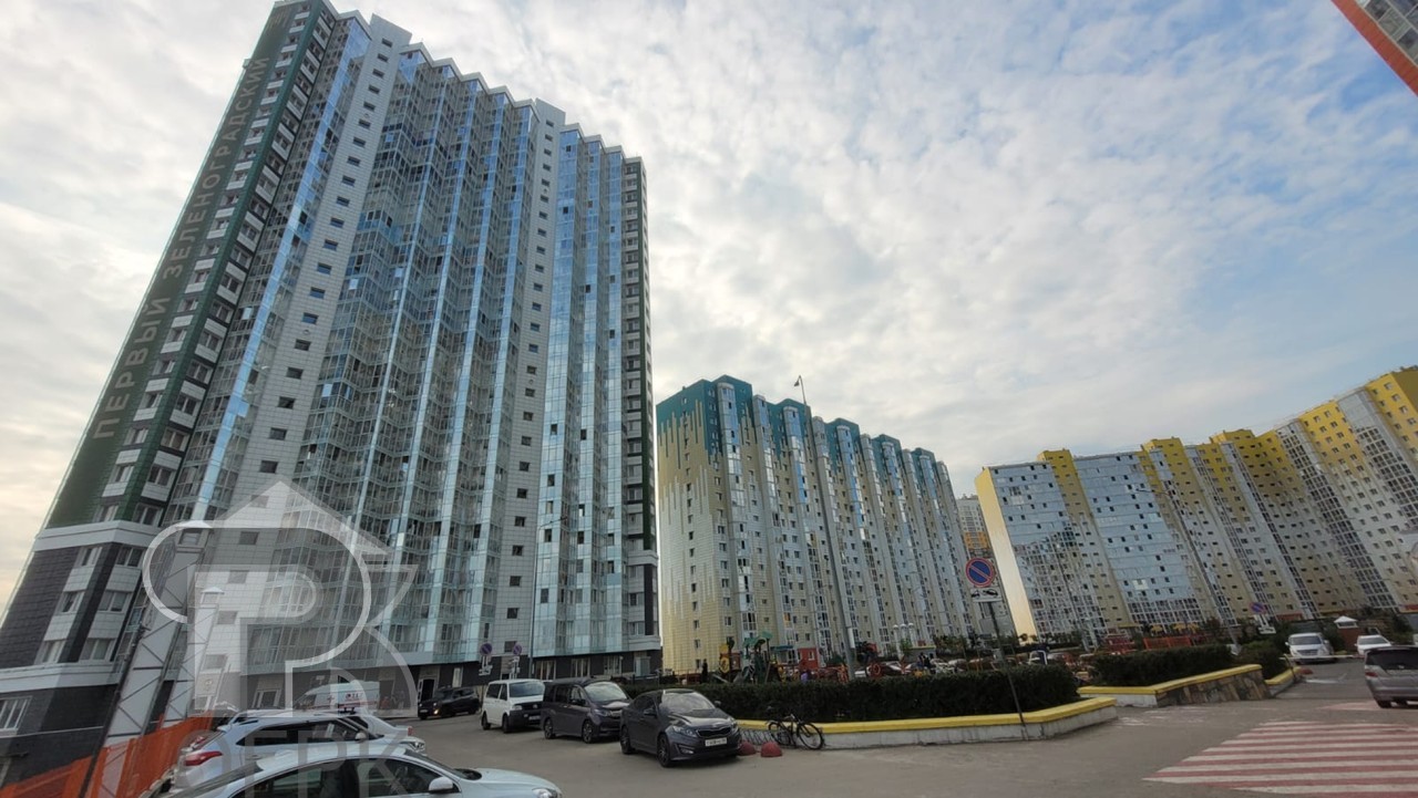 Купить 3-комнатную квартиру, №370212