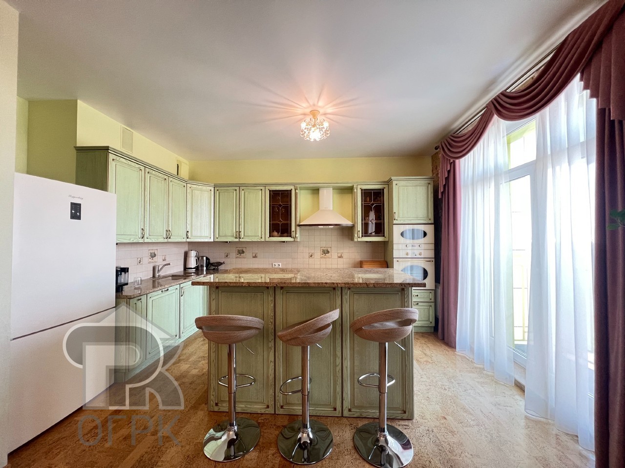 Купить 3-комнатную квартиру, №388981