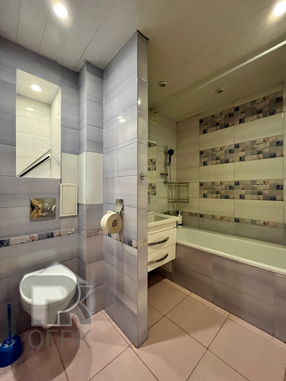 Купить 2-комнатную квартиру, №388195