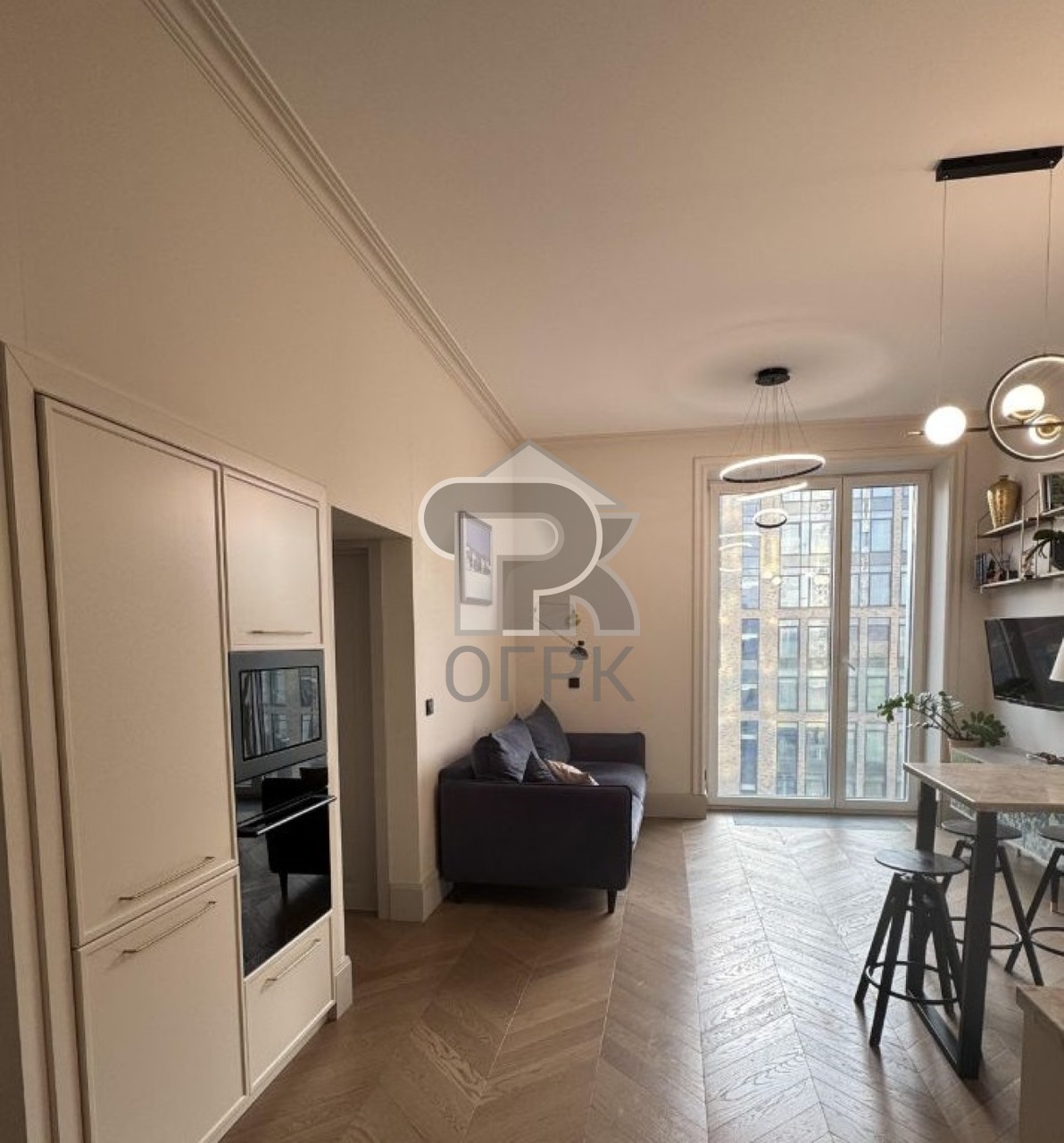 Купить 4-комнатную квартиру, №387649