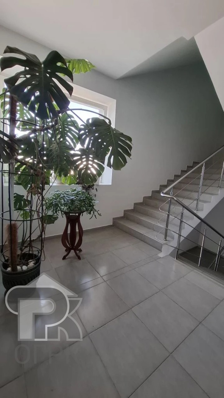 Купить 3-комнатную квартиру, №388965