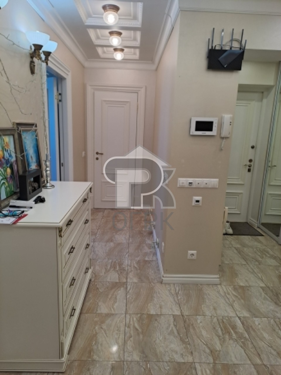 Купить 4-комнатную квартиру, №390492