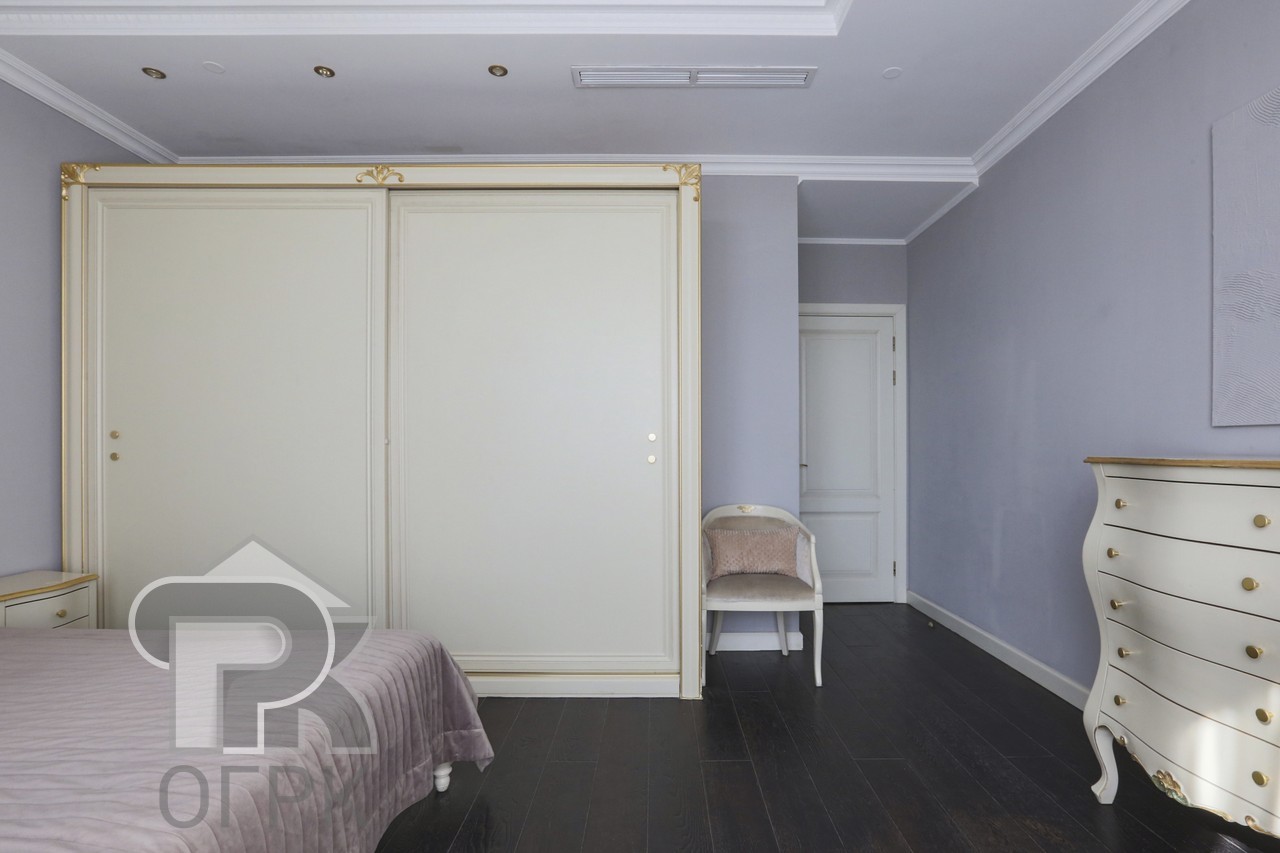 Купить 4-комнатную квартиру, №387262