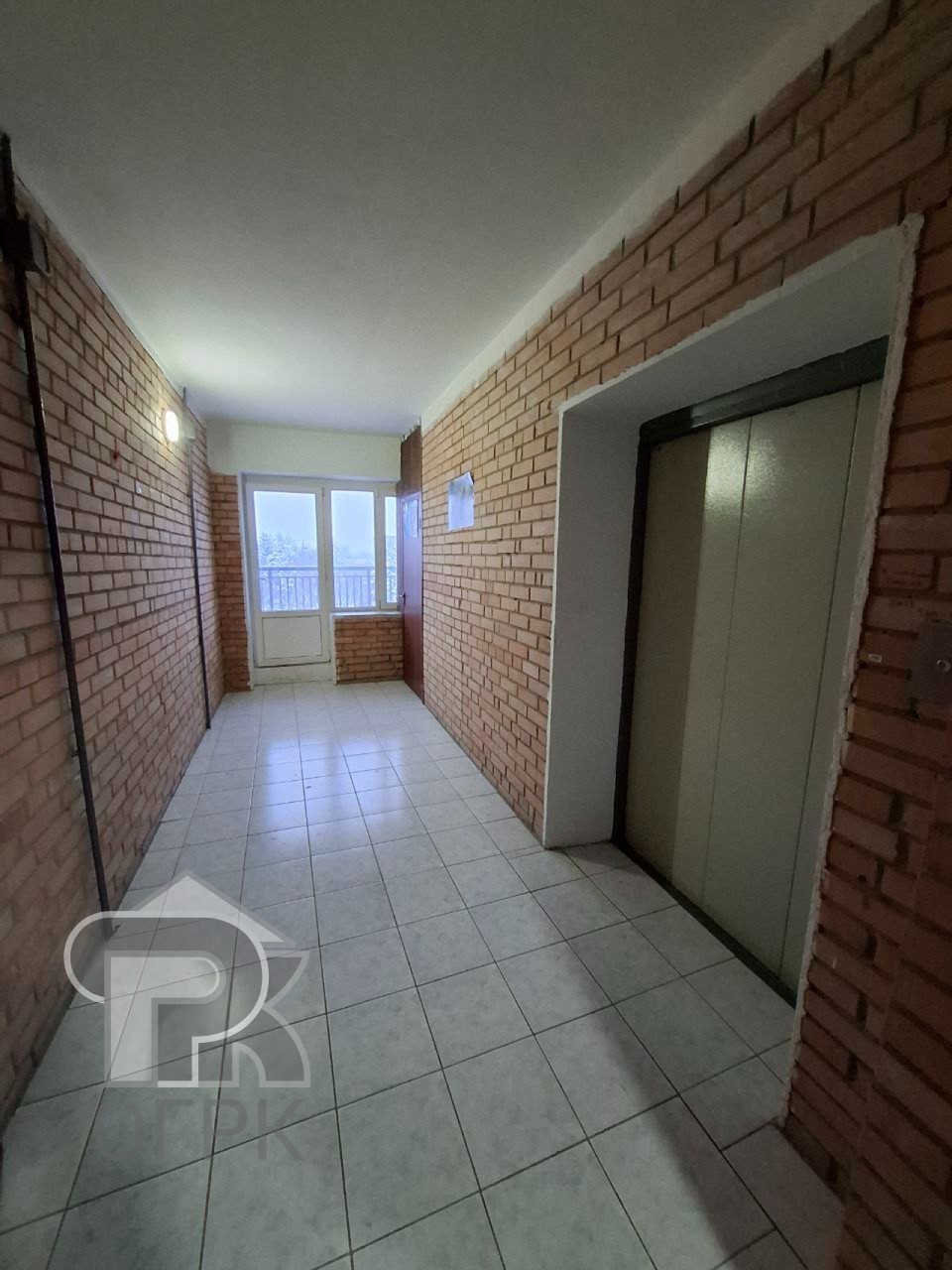 Купить 4-комнатную квартиру, №388079