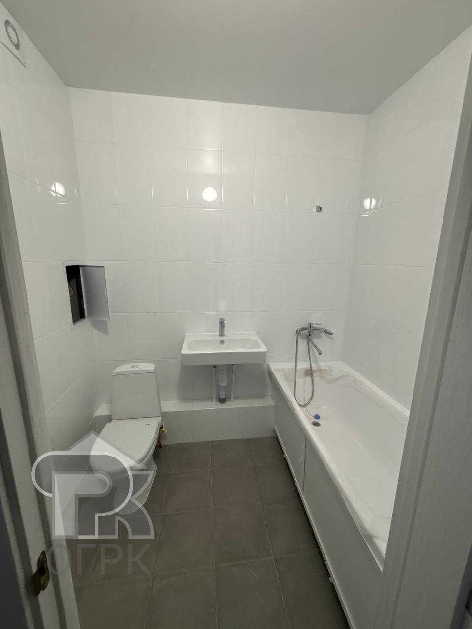 Купить 3-комнатную квартиру, №388371