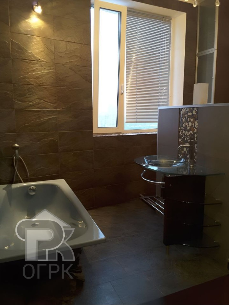 Купить 2-комнатную квартиру, №388989