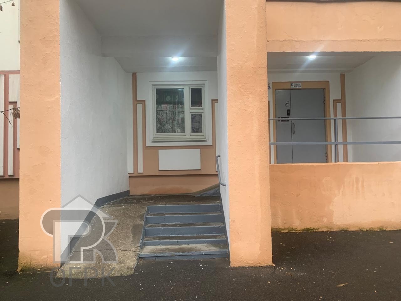 Купить 4-комнатную квартиру, №387922