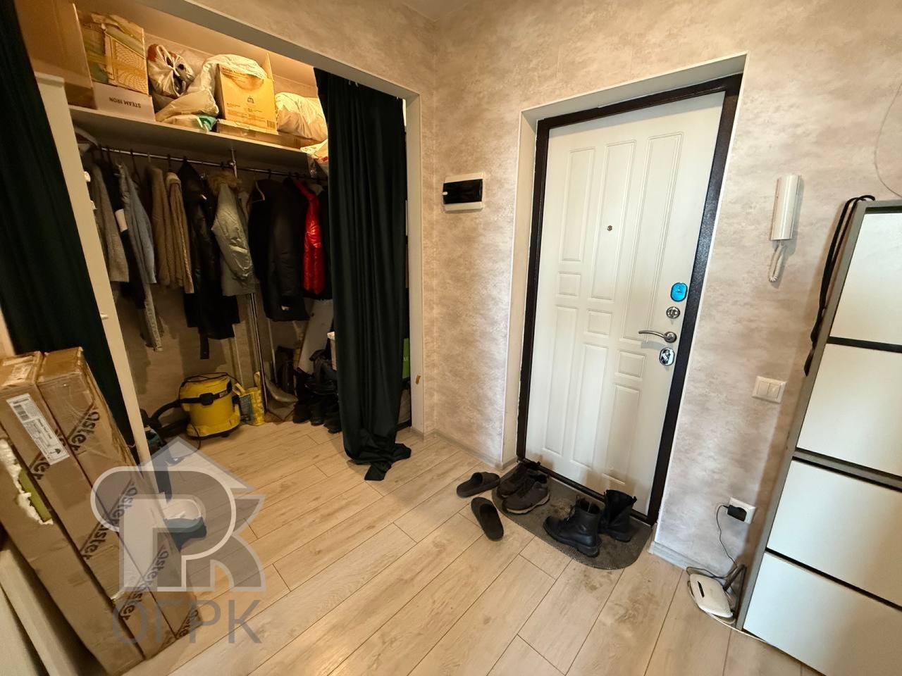 Купить 1-комнатную квартиру, №383637