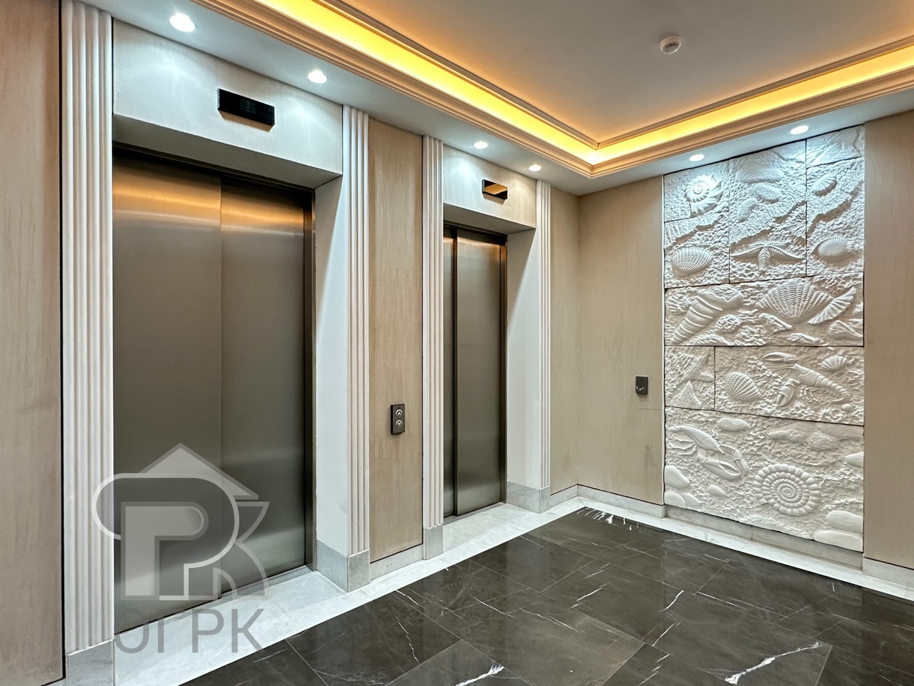 Купить 3-комнатную квартиру, №387503