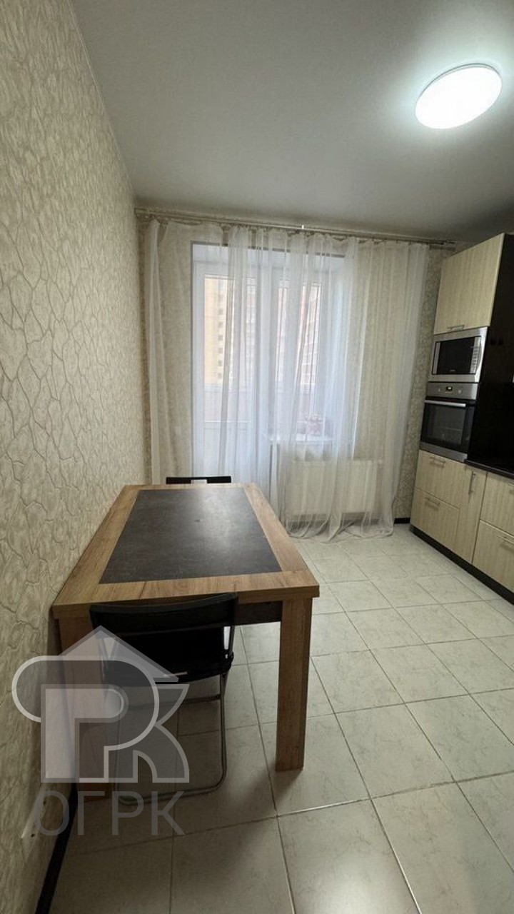 Купить 1-комнатную квартиру, №388005