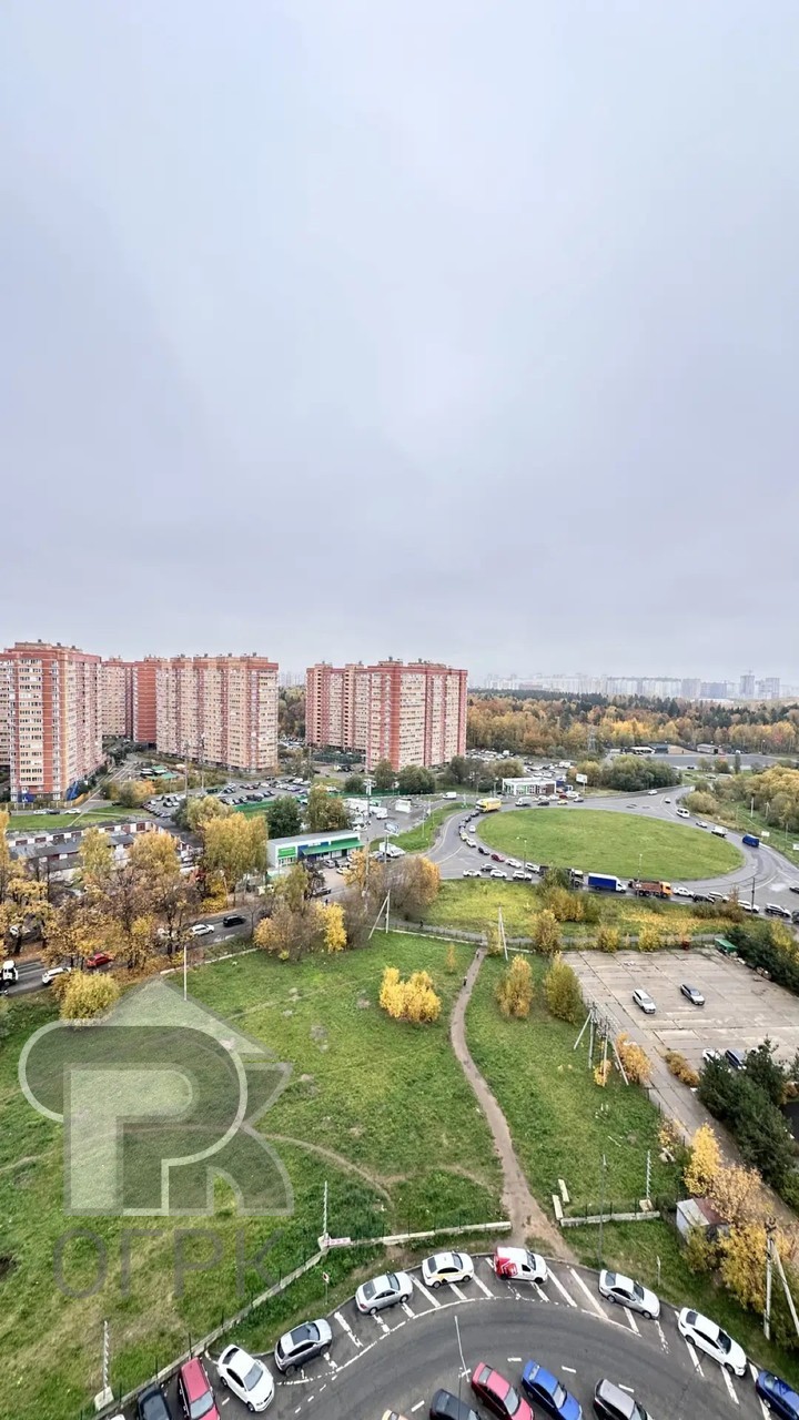 Купить 3-комнатную квартиру, №392464
