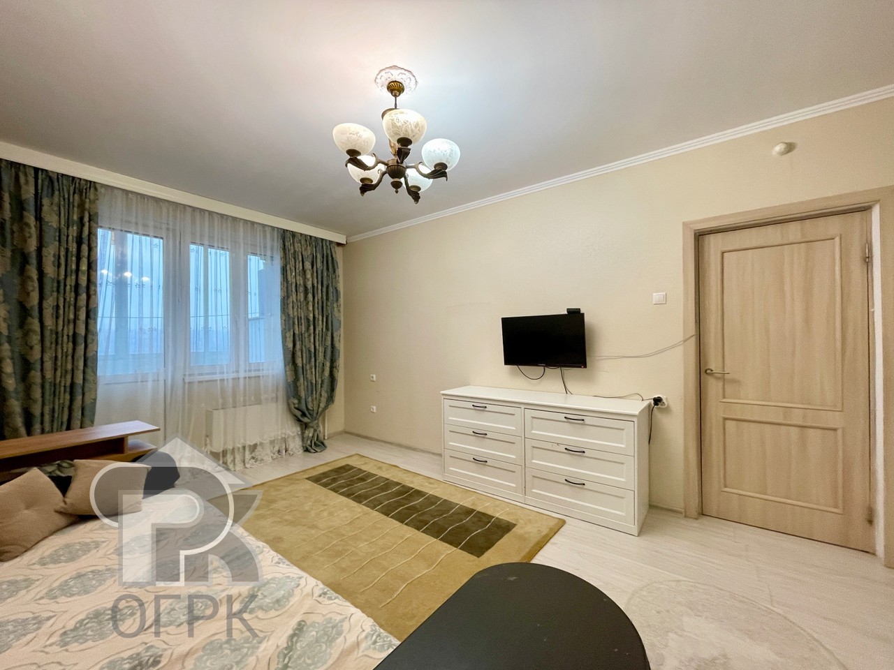Купить 1-комнатную квартиру, №384129