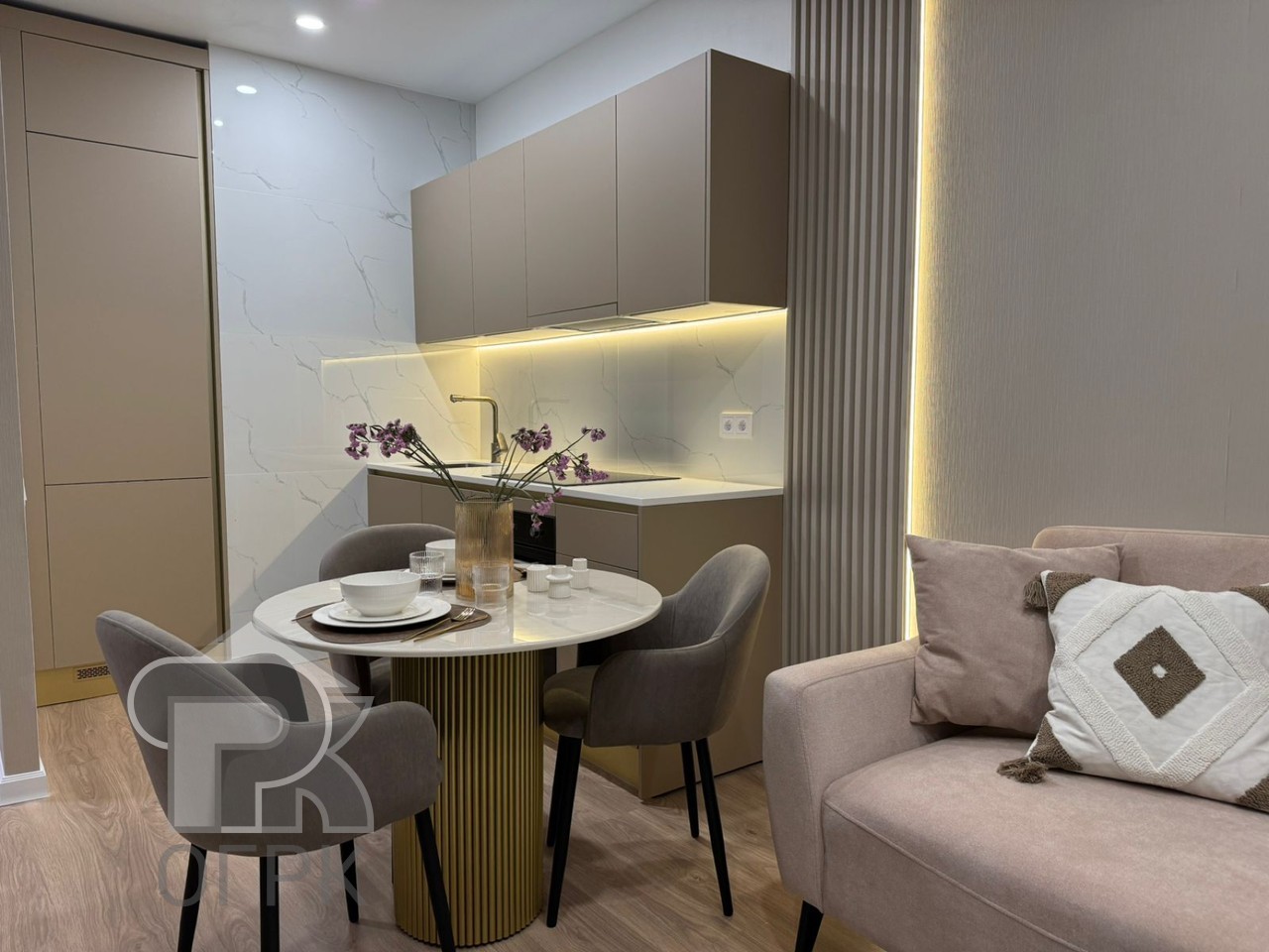 Купить 1-комнатную квартиру, №387786