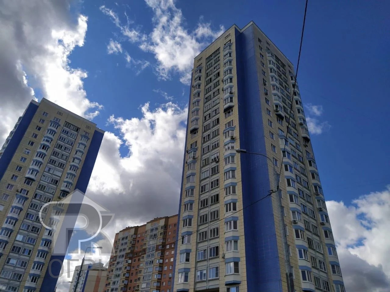 Купить 3-комнатную квартиру, №392492