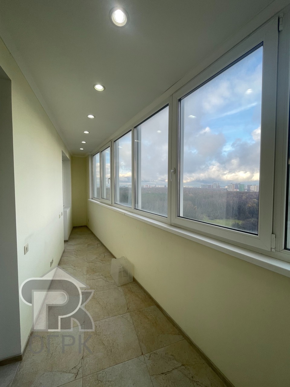 Купить 3-комнатную квартиру, №387513