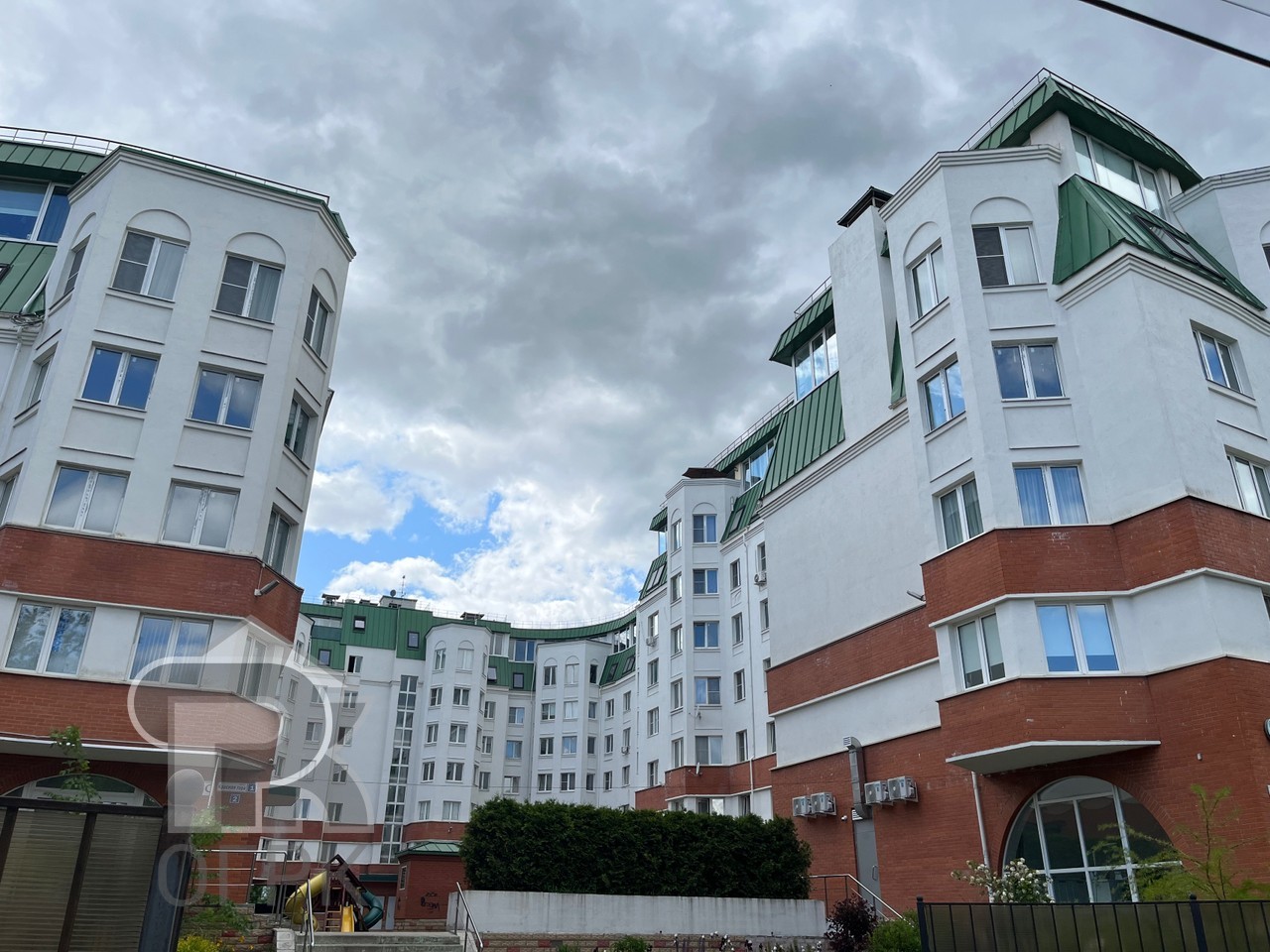 Купить 3-комнатную квартиру, №389452
