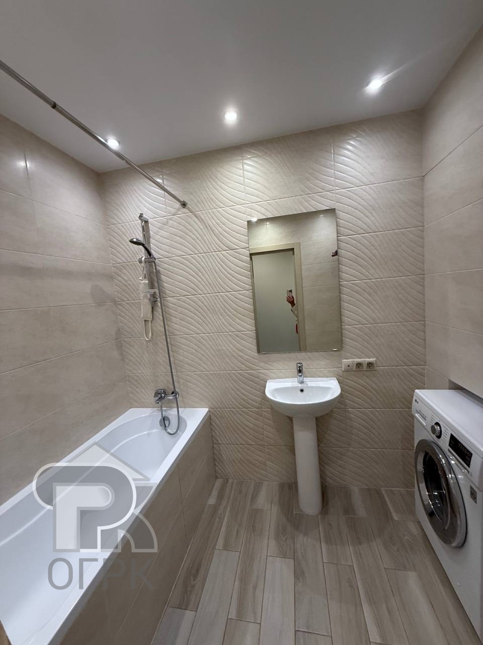 Купить 3-комнатную квартиру, №385952