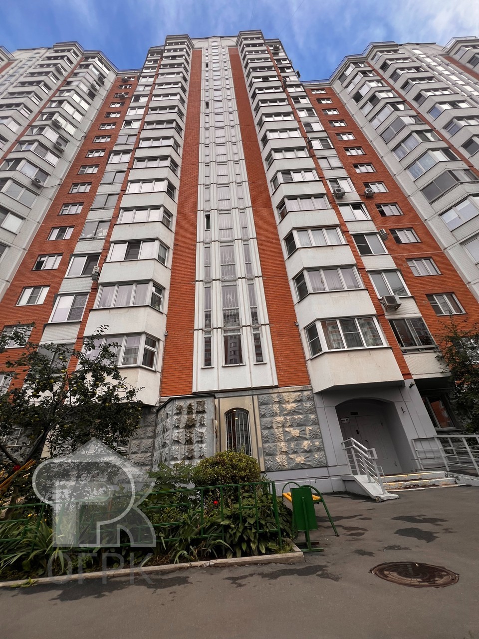 Купить 3-комнатную квартиру, №379031