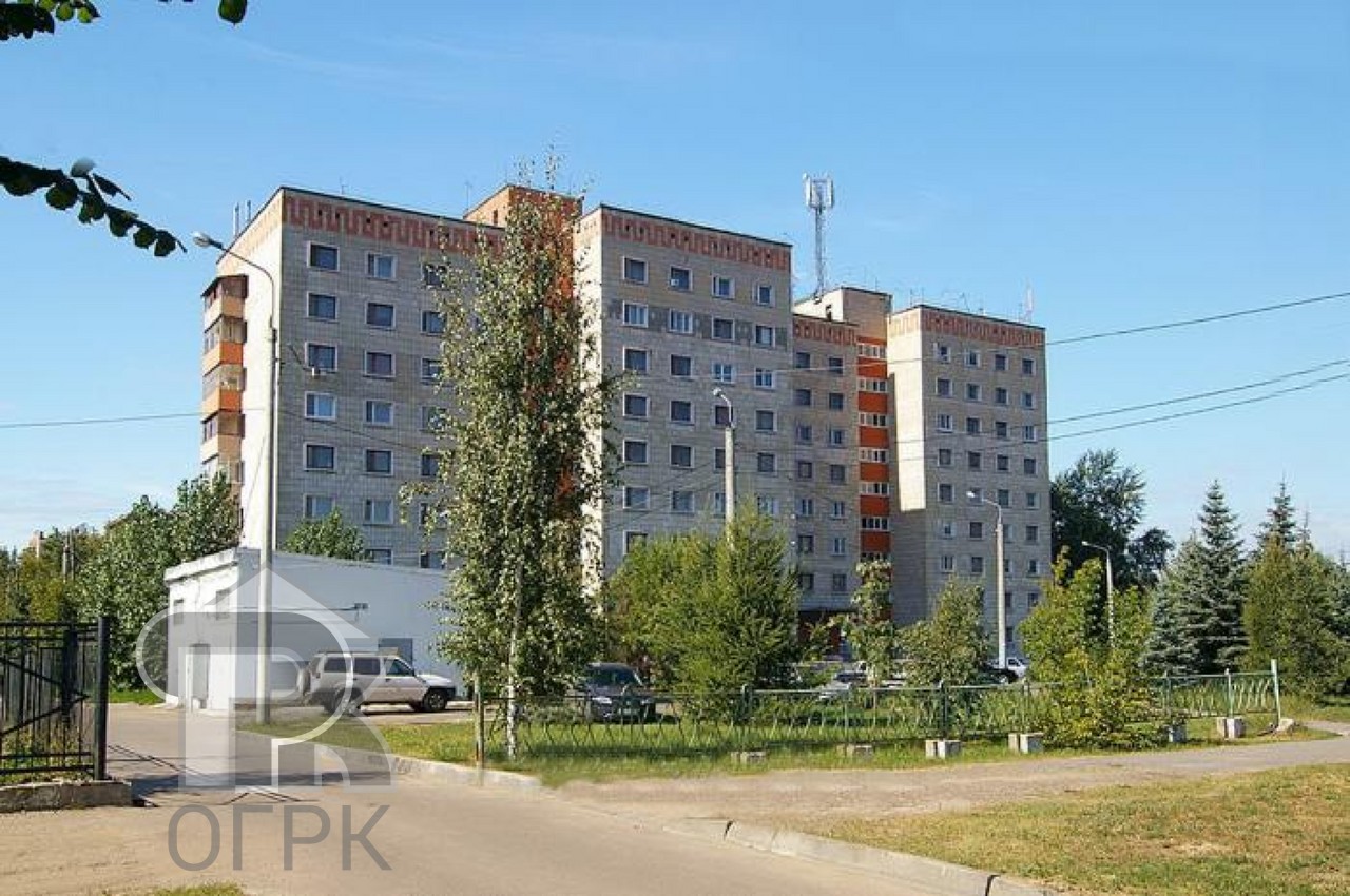 Дом тракт. Оренбургский тракт 2 Казань. Оренбургский тракт дом 2 Казань. Г. Казань, ул. Оренбургский тракт, д. 8. Улица Оренбургский тракт Казань.