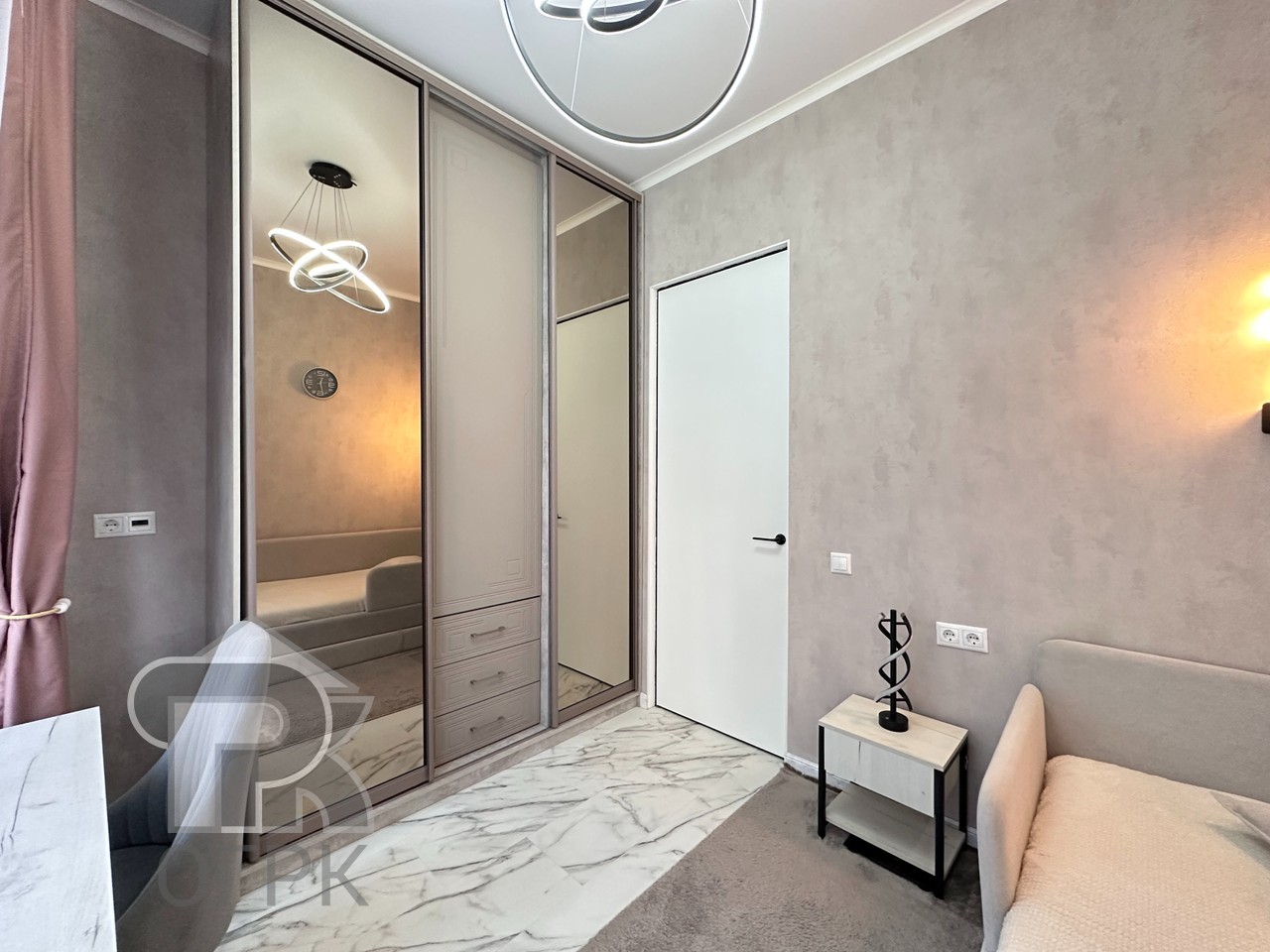 Купить 2-комнатную квартиру, №387916