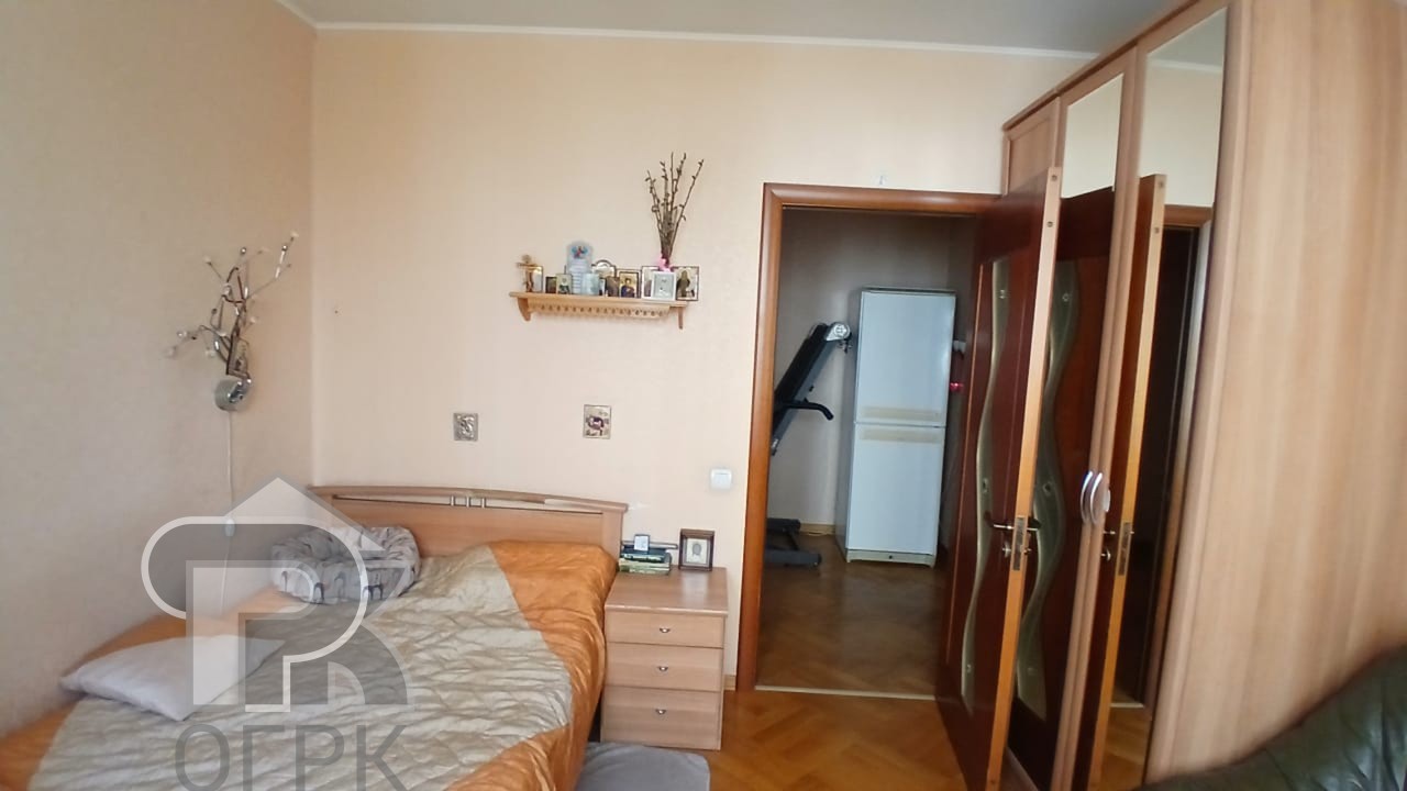 Купить 3-комнатную квартиру, №385768