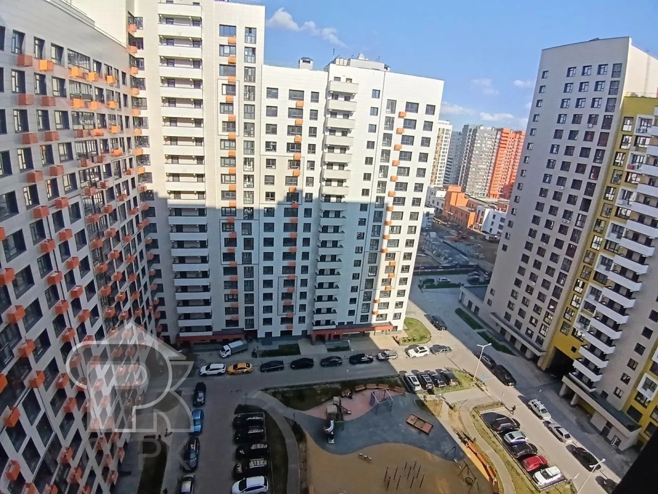 Купить 2-комнатную квартиру, №358057