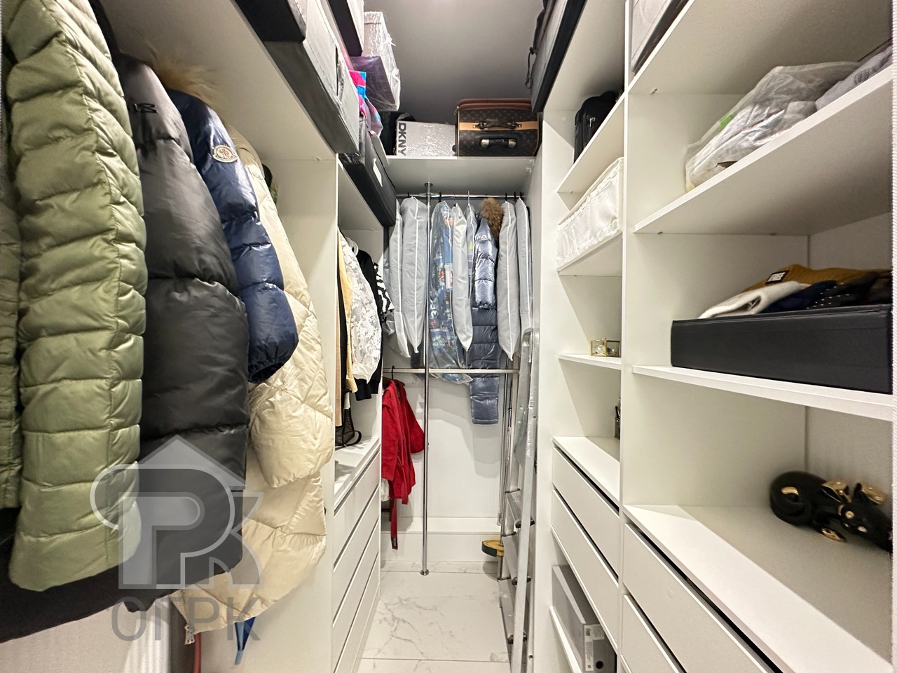 Купить 3-комнатную квартиру, №387503