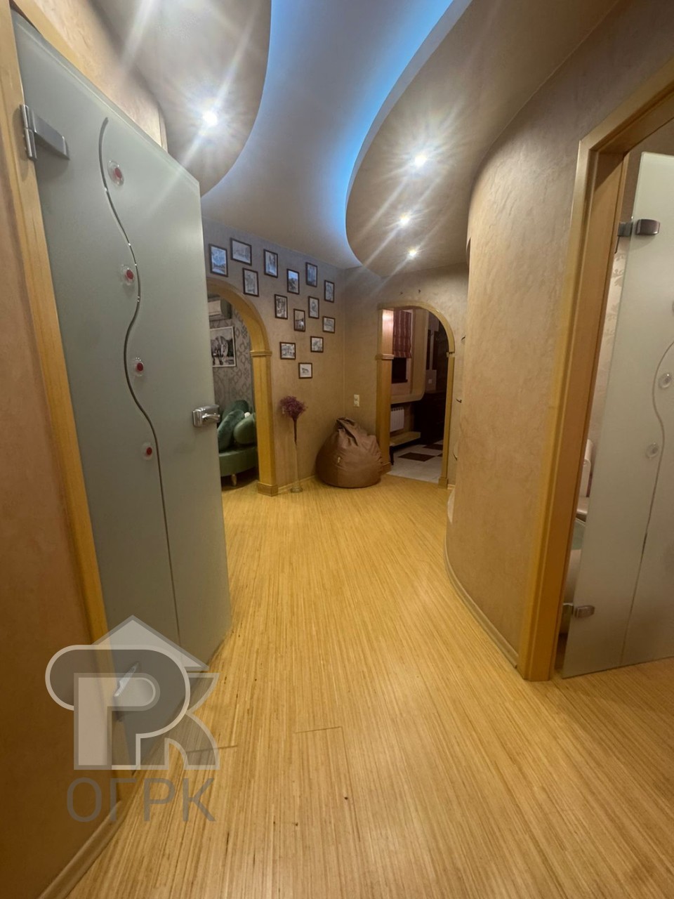 Купить 3-комнатную квартиру, №387550