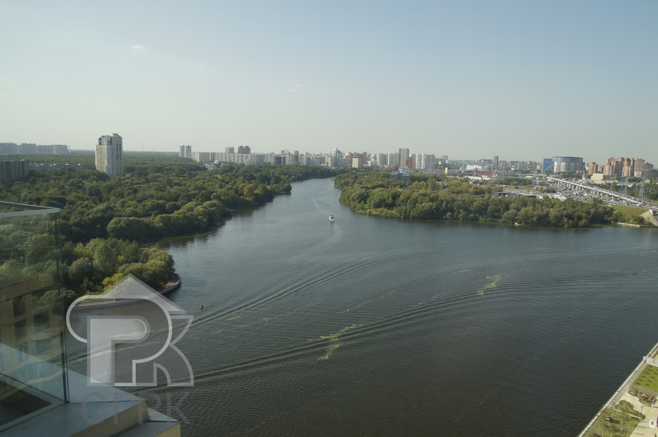 Купить 4-комнатную квартиру, №370414