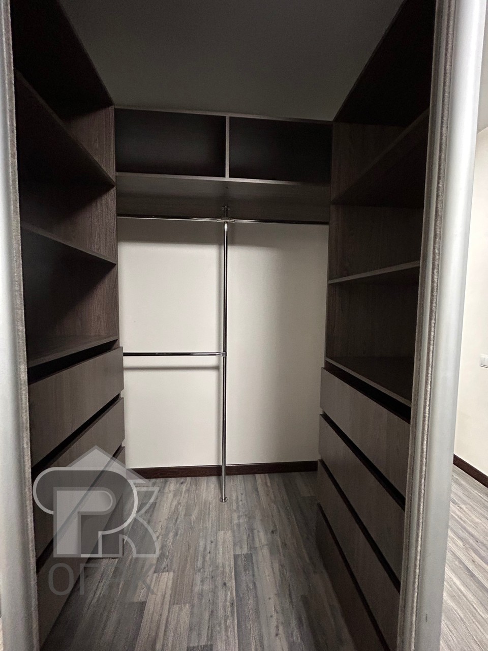 Купить 1-комнатную квартиру, №388392