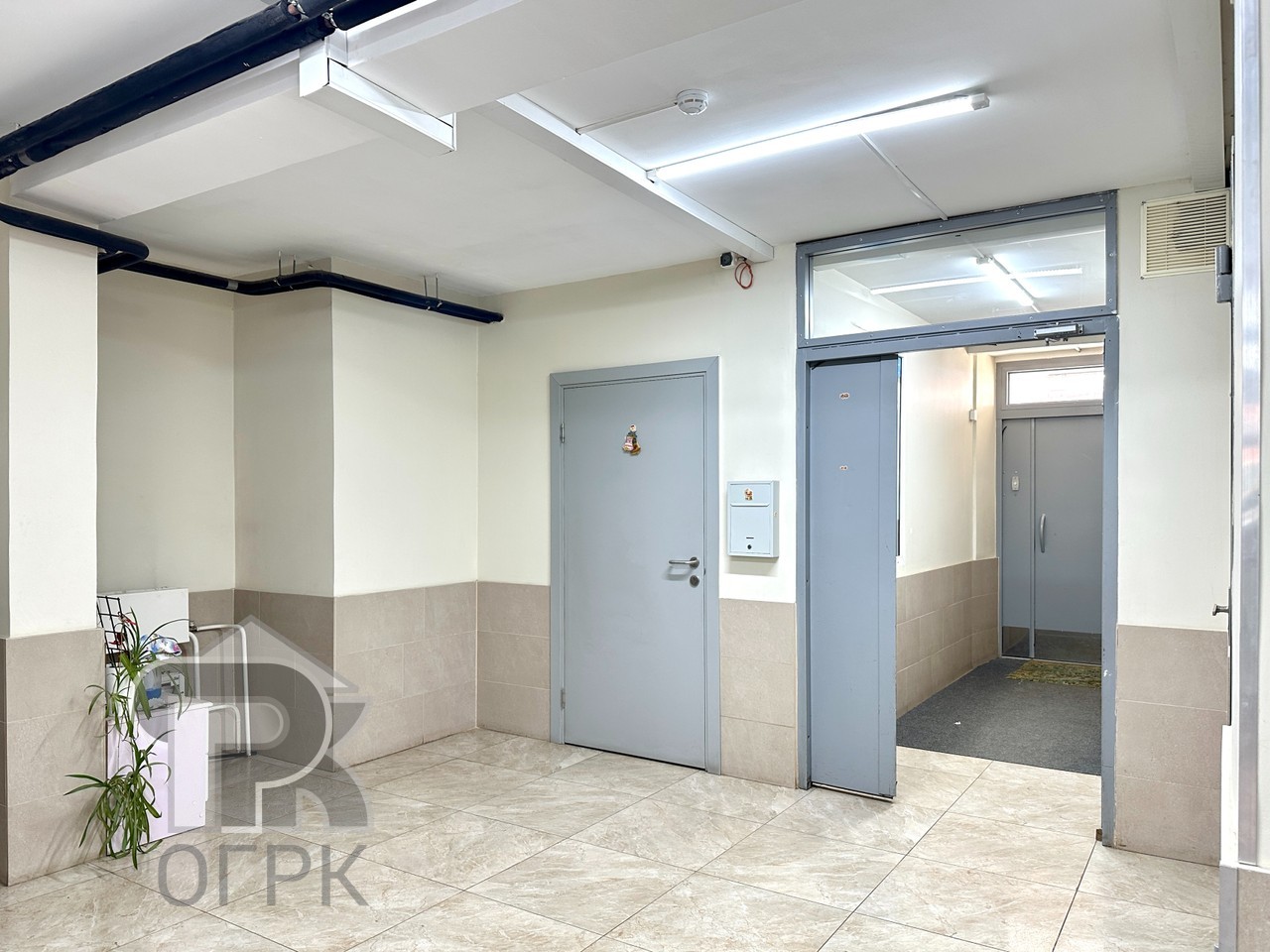 Купить 4-комнатную квартиру, №387992