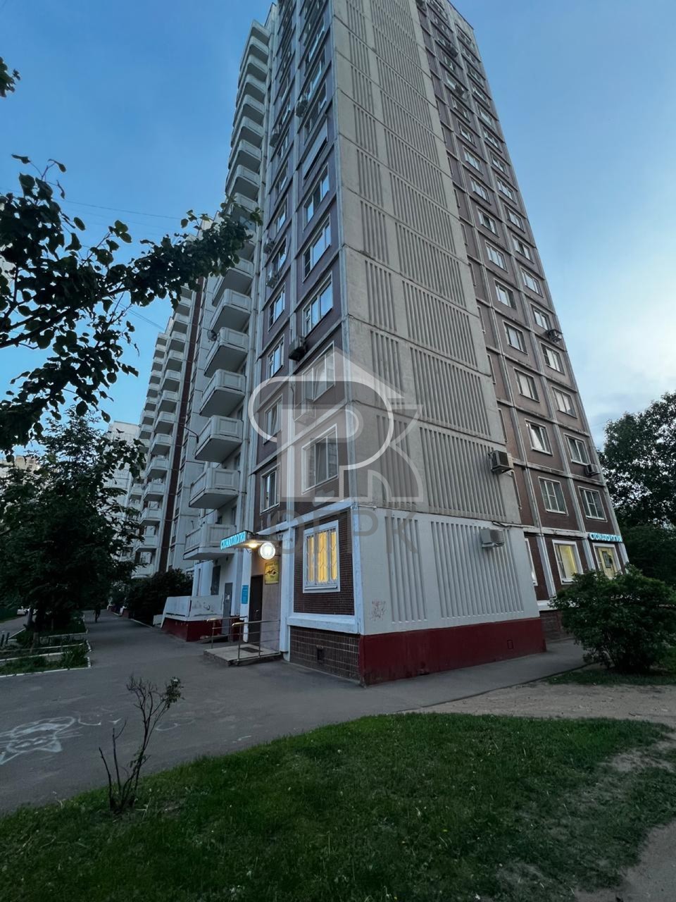 Купить 3-комнатную квартиру, №385536