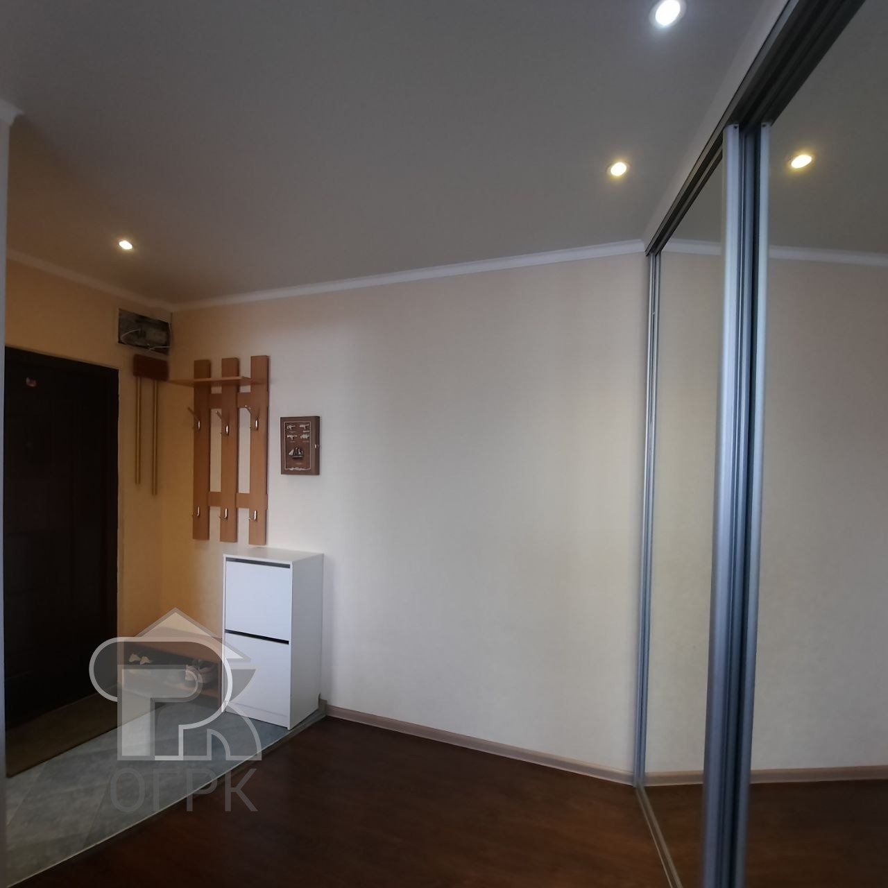 Купить 5-комнатную квартиру, №388445