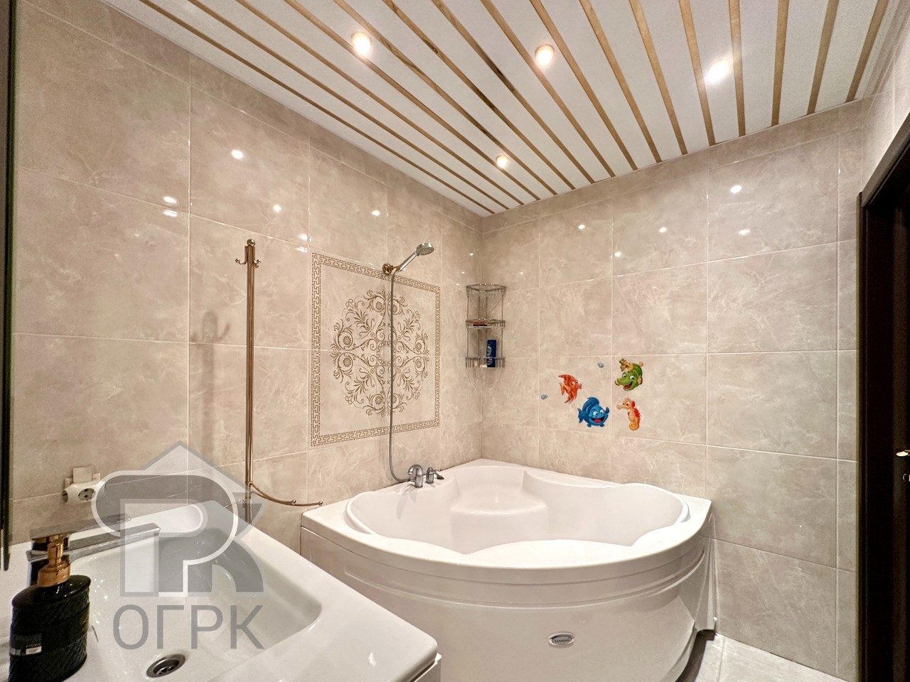 Купить 4-комнатную квартиру, №387992