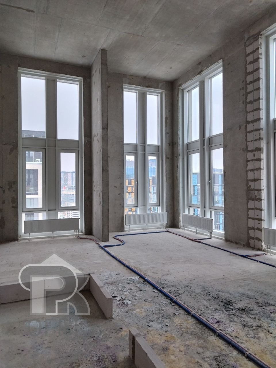 Купить 4-комнатную квартиру, №388155