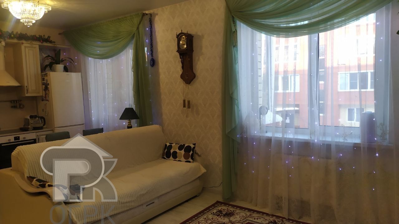 Купить 7-комнатную квартиру, №388192