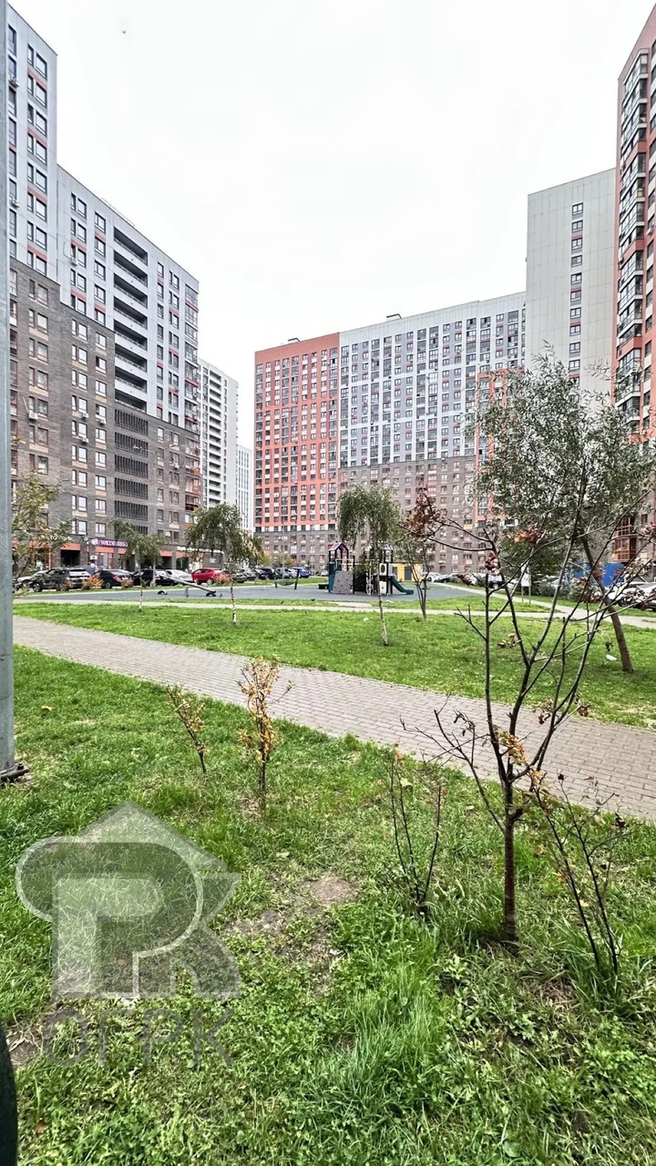 Купить 3-комнатную квартиру, №392464