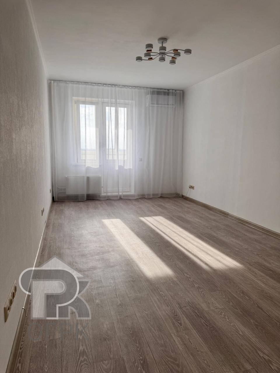 Купить 1-комнатную квартиру, №387045