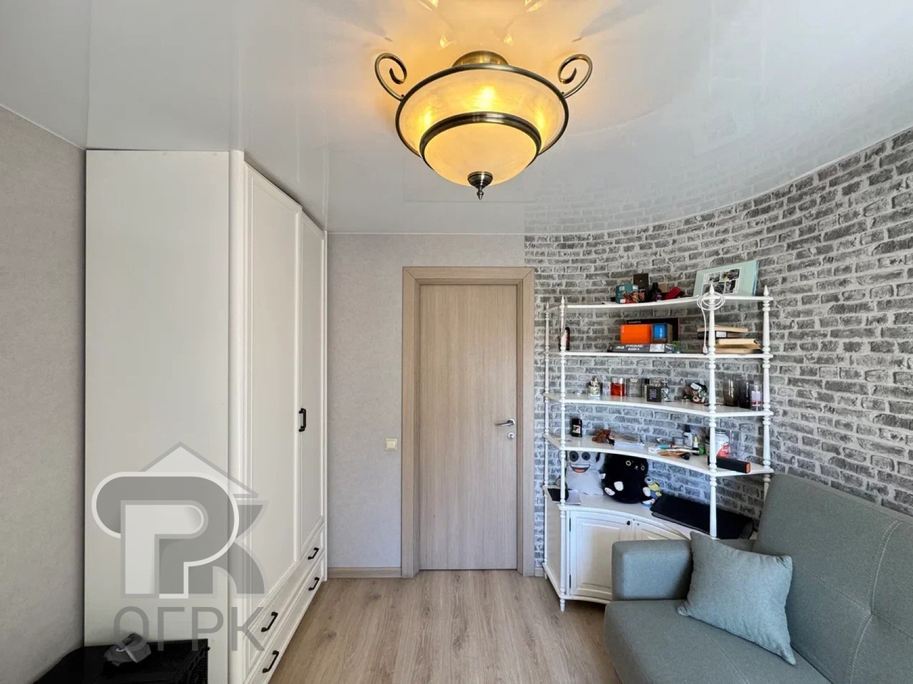 Купить 4-комнатную квартиру, №390624