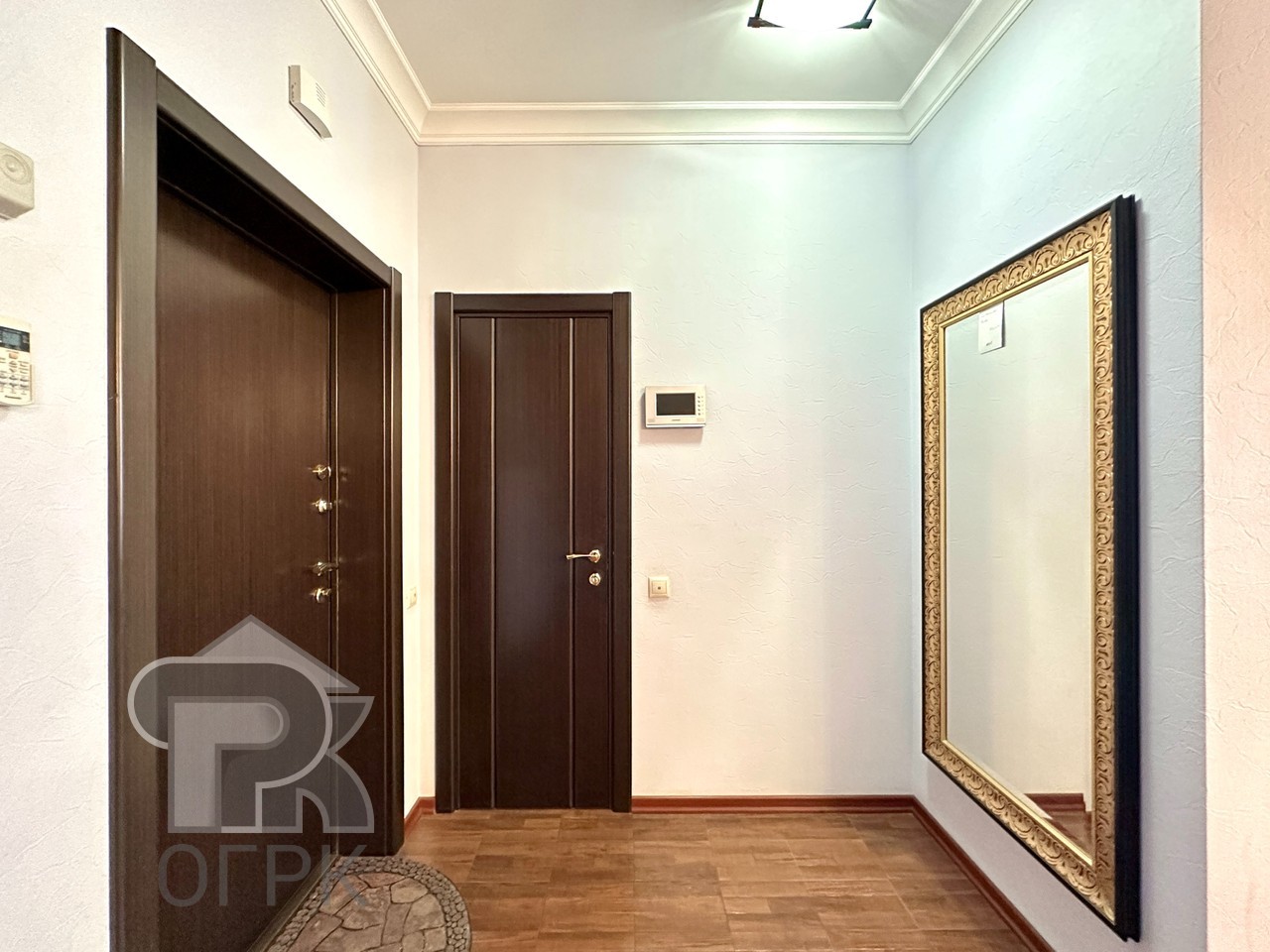 Купить 4-комнатную квартиру, №387992