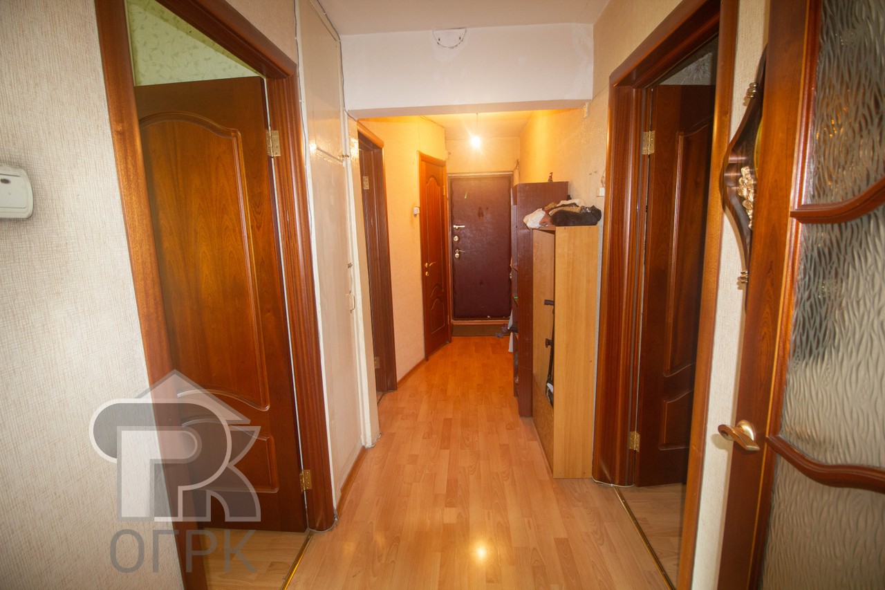 Купить 4-комнатную квартиру, №338748