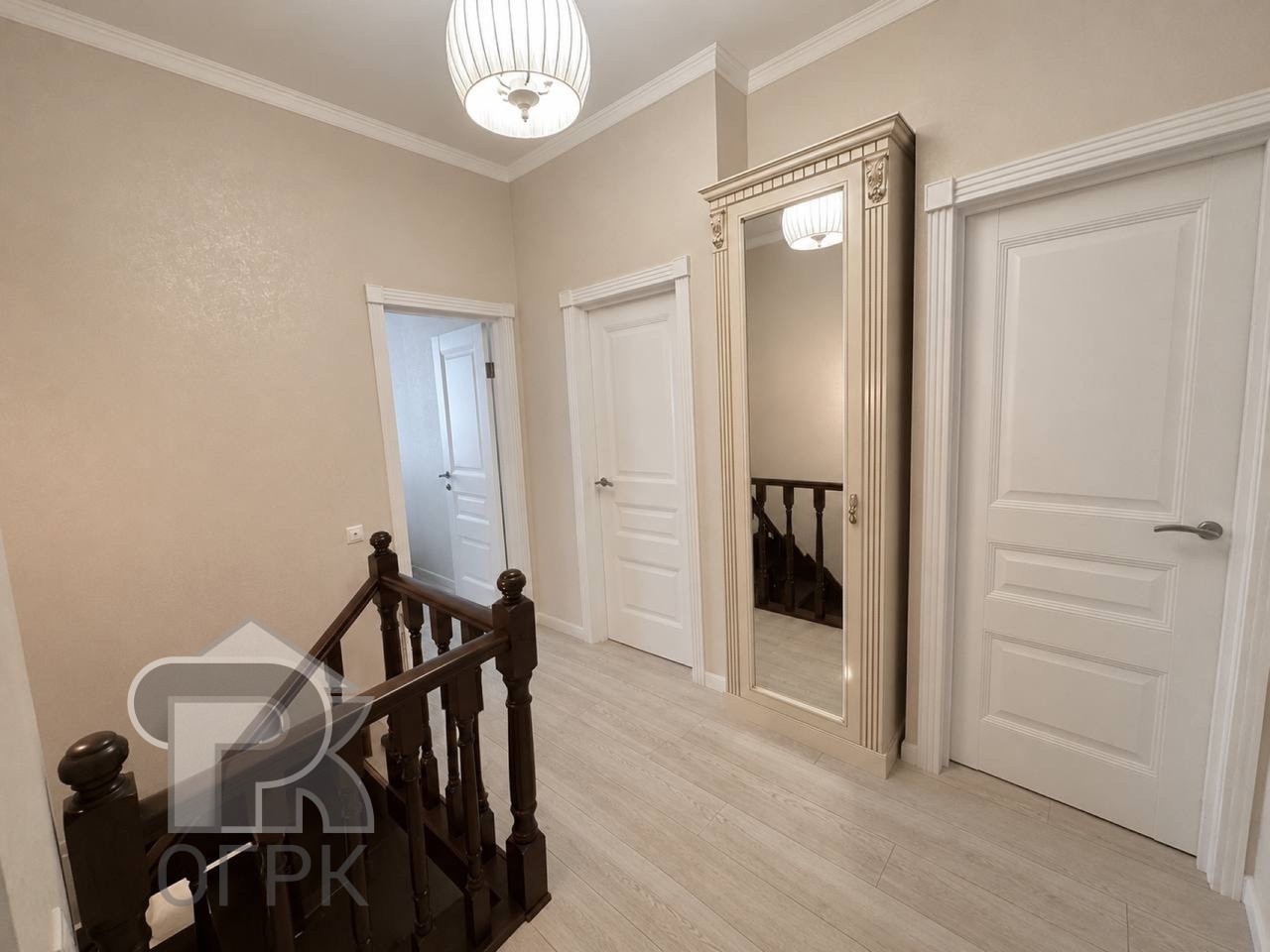 Купить 4-комнатную квартиру, №390549