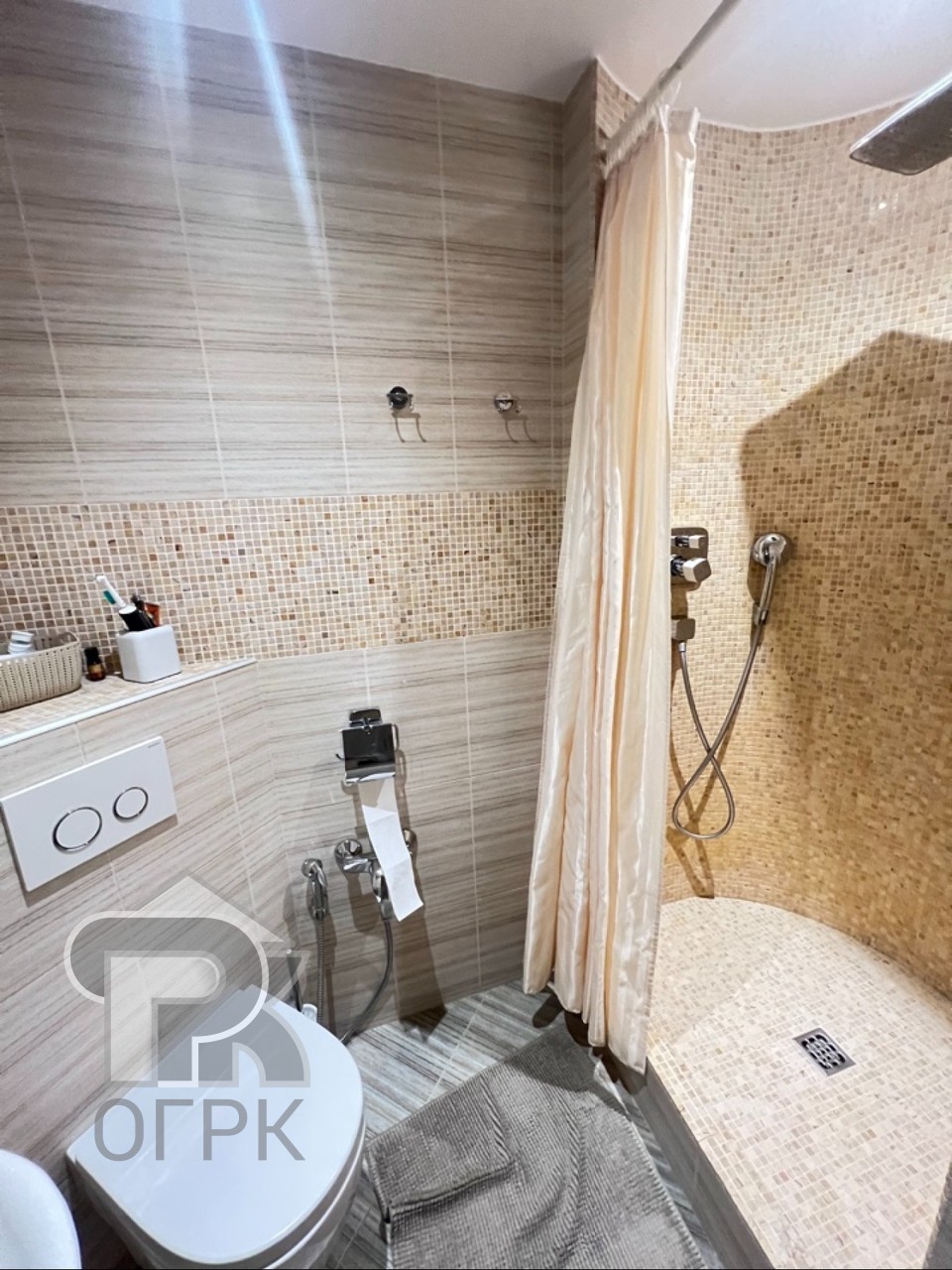 Купить 4-комнатную квартиру, №390624