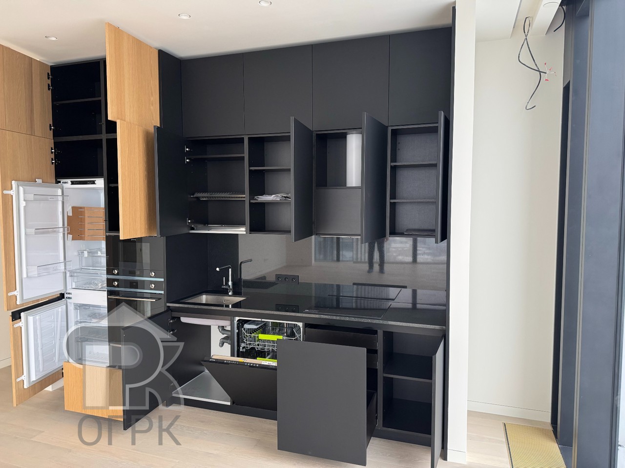 Купить 3-комнатную квартиру, №388049