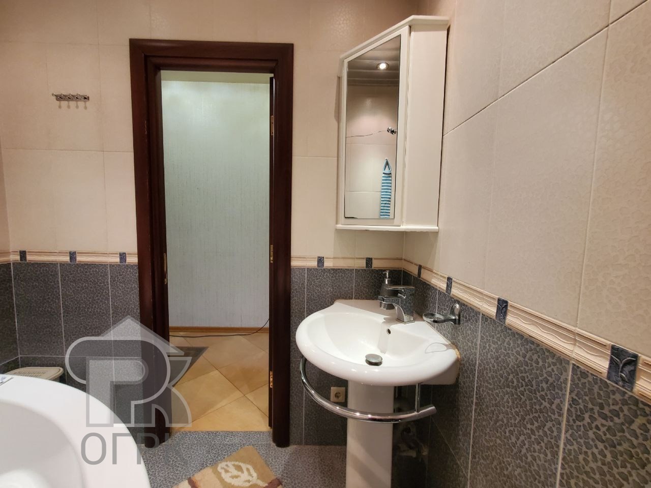 Купить 2-комнатную квартиру, №387877