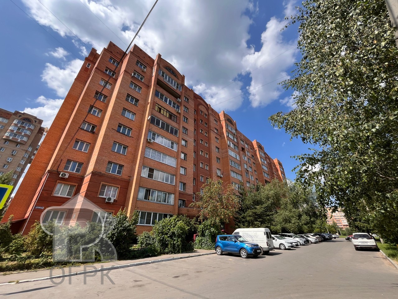 Купить 3-комнатную квартиру, №384043