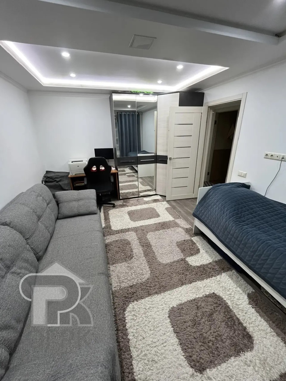 Купить 2-комнатную квартиру, №389051