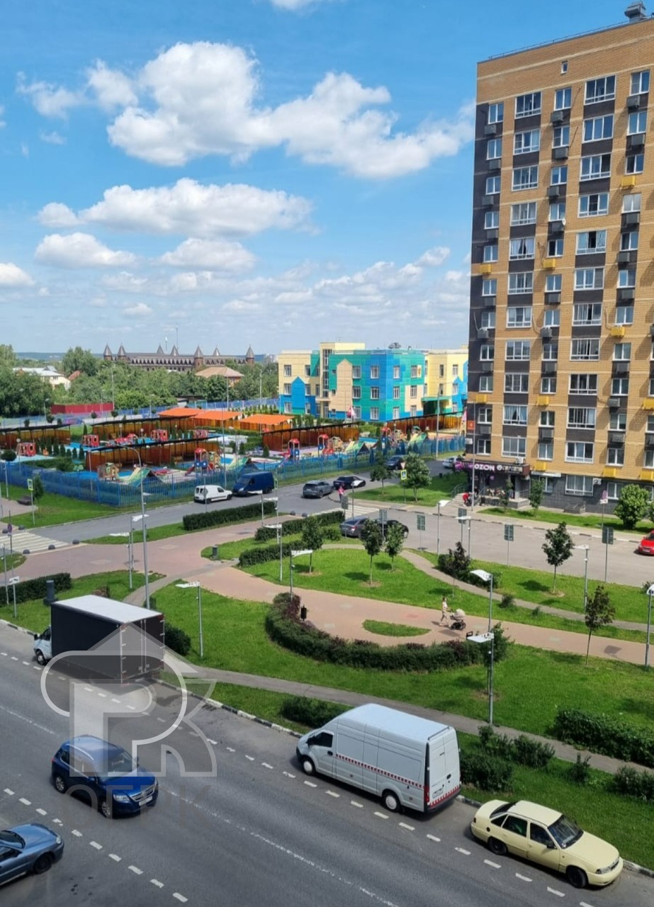 Купить 1-комнатную квартиру, №386135